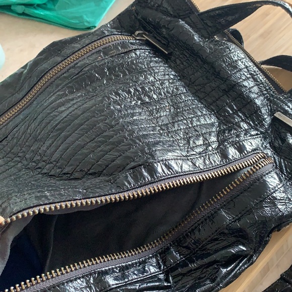 Matt and Nat long black handbag with multiple zippers on the outside. Long strap - Picture 4 of 4